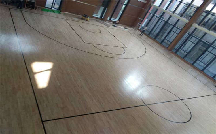 學(xué)校籃球場(chǎng)地木地板安裝工藝